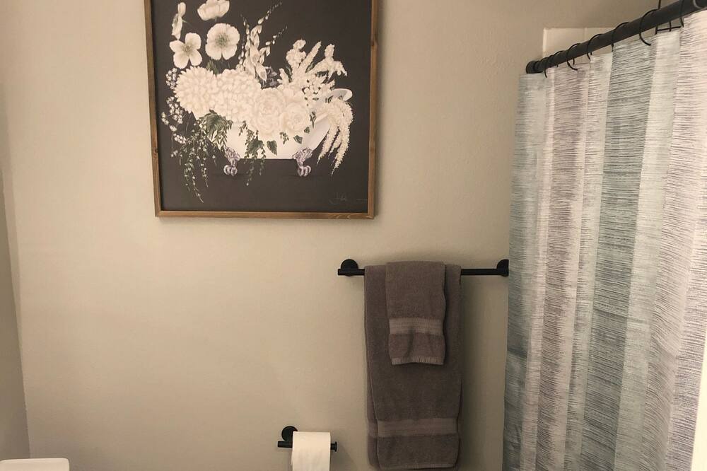 Photo of Bathroom in Kilgore