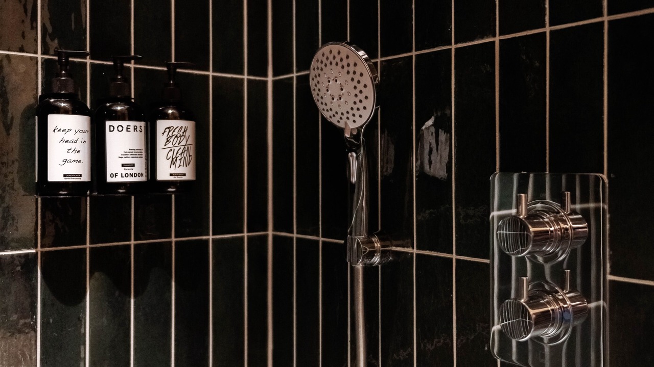 Photo of Others in Chiswick