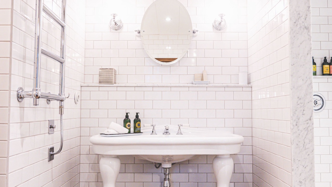 Photo of Bathroom in Toulouse City-Centre