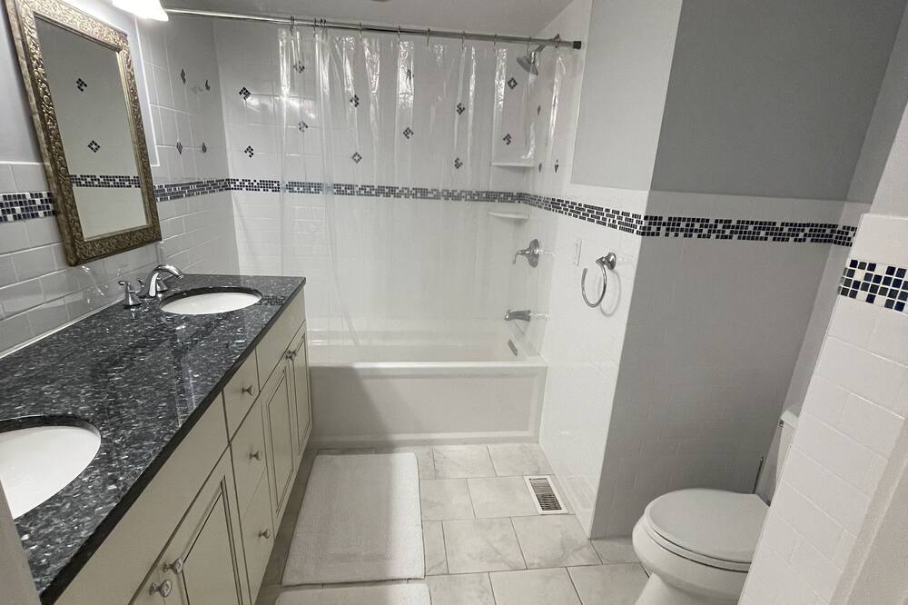 Photo of Bathroom in Katama