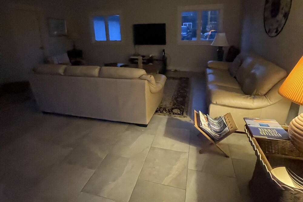 Photo of Livingroom in Katama