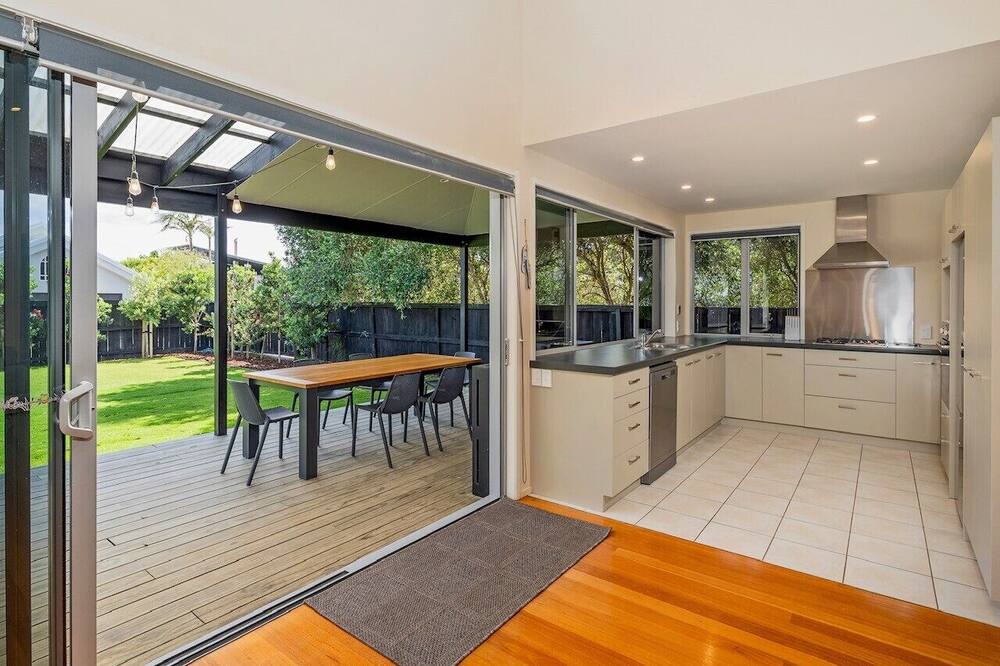 Photo of Kitchen in Matarangi