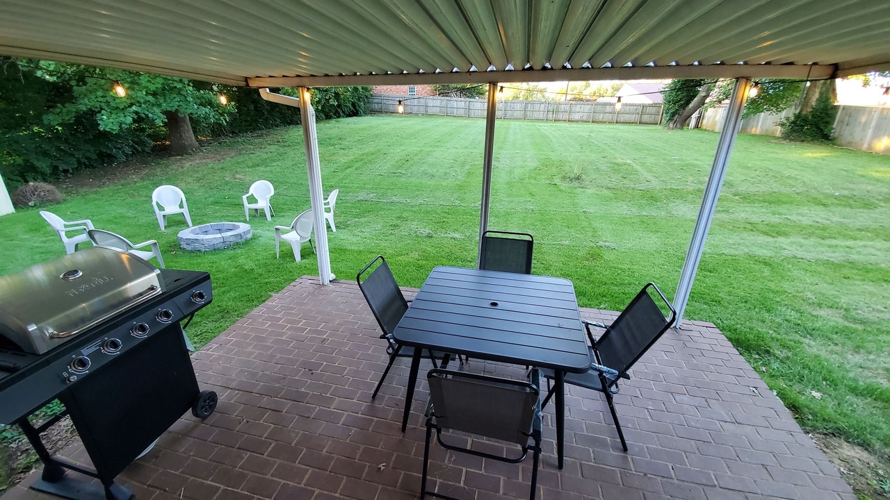 Photo of Patio Balcony in Open Gates