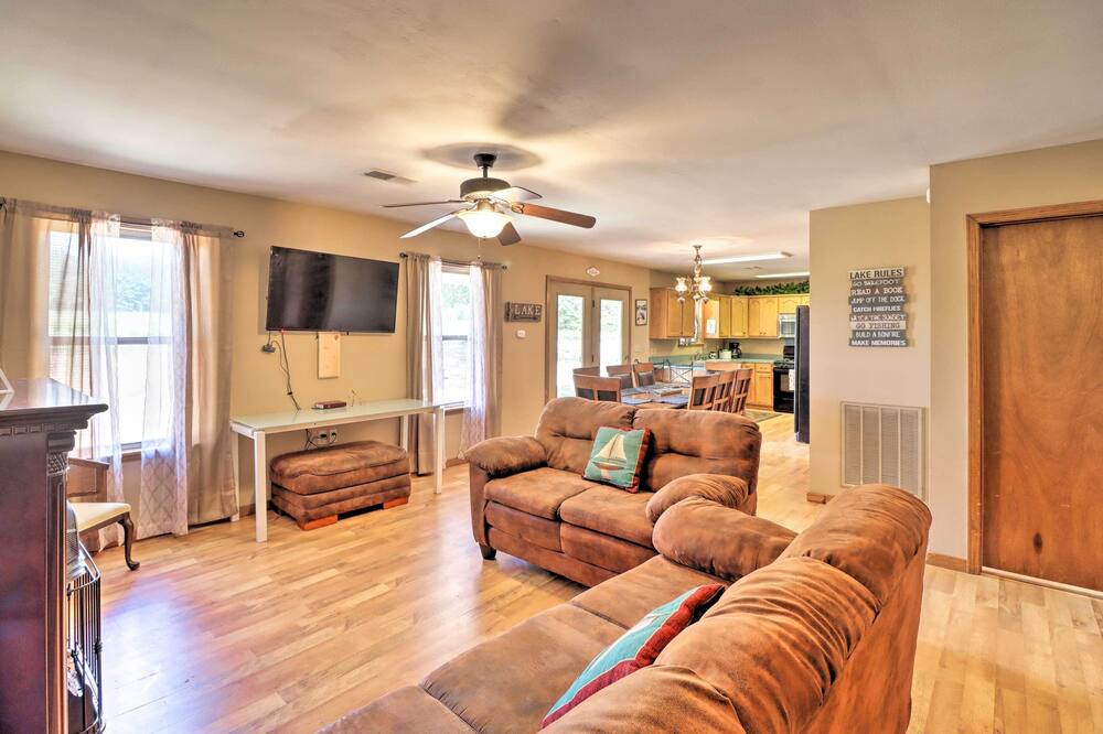 Photo of Bedroom in Greers Ferry