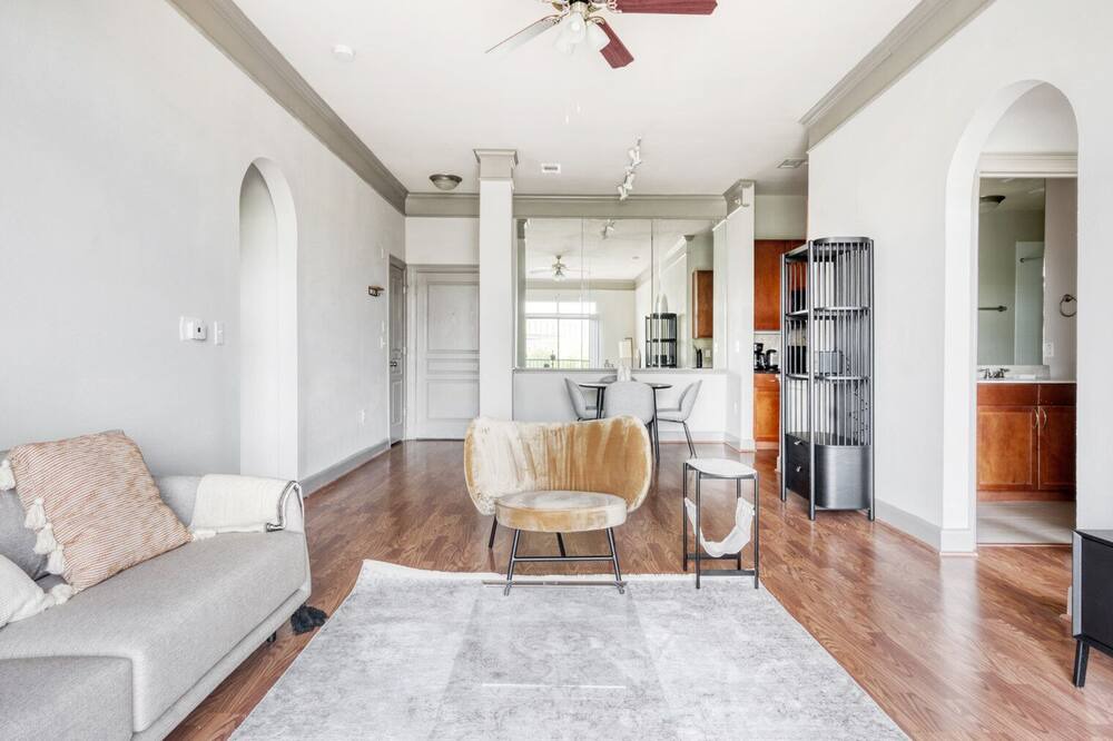 Photo of Livingroom in Triangle State