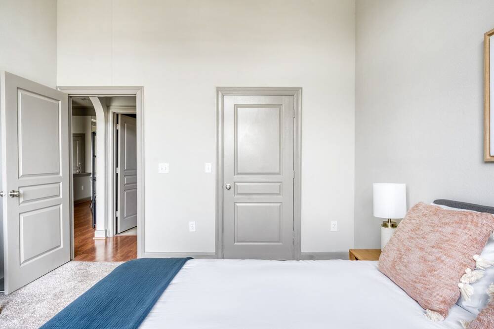 Photo of Bedroom in Triangle State