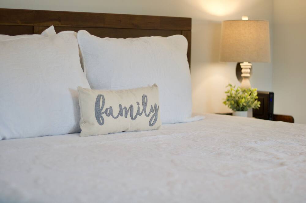 Photo of Bedroom in Lynchburg