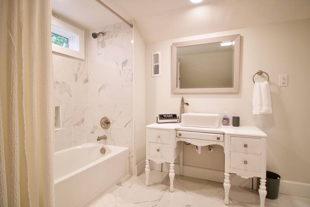 Photo of Bathroom in Lynchburg