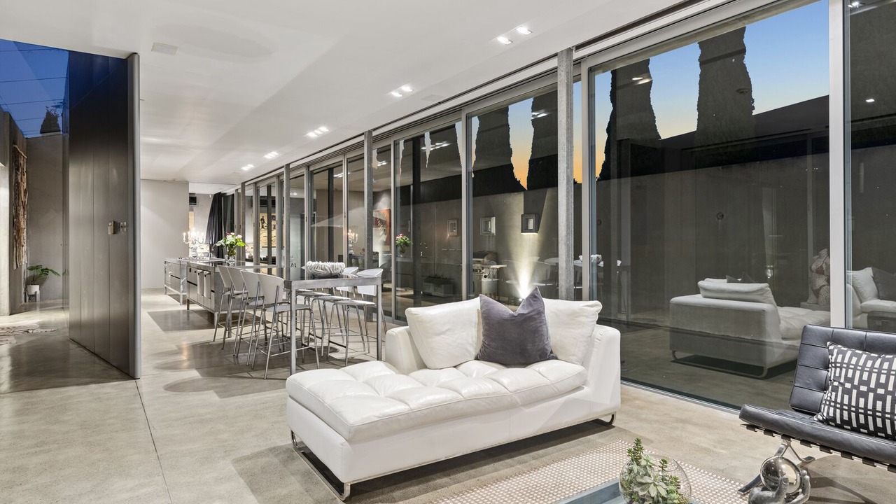 Photo of Livingroom in Omaha