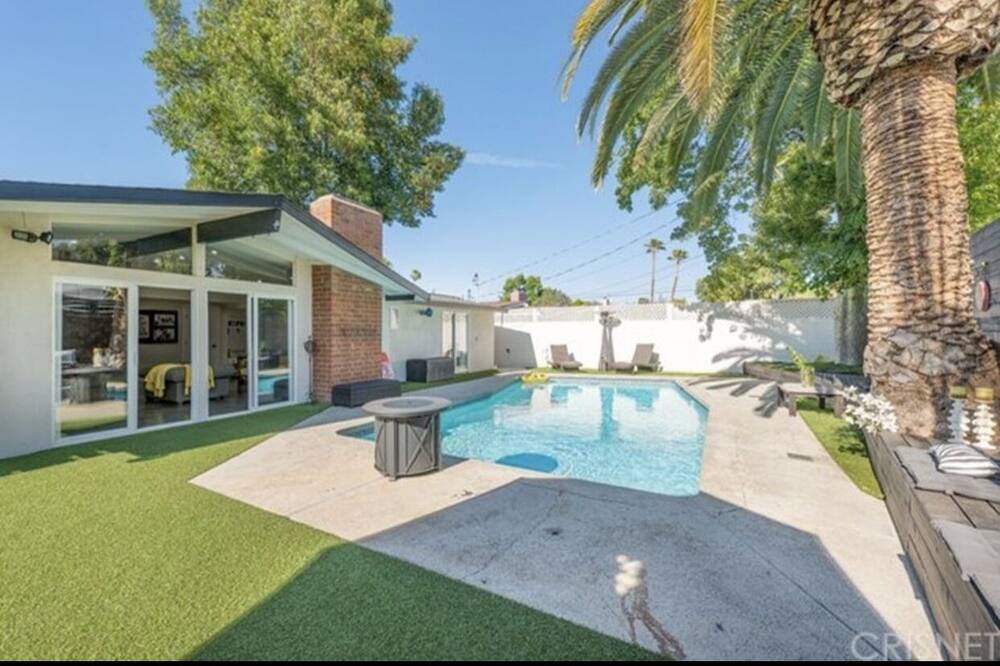 Photo of Outdoor in Winnetka