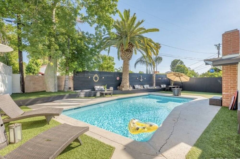 Photo of Outdoor in Winnetka