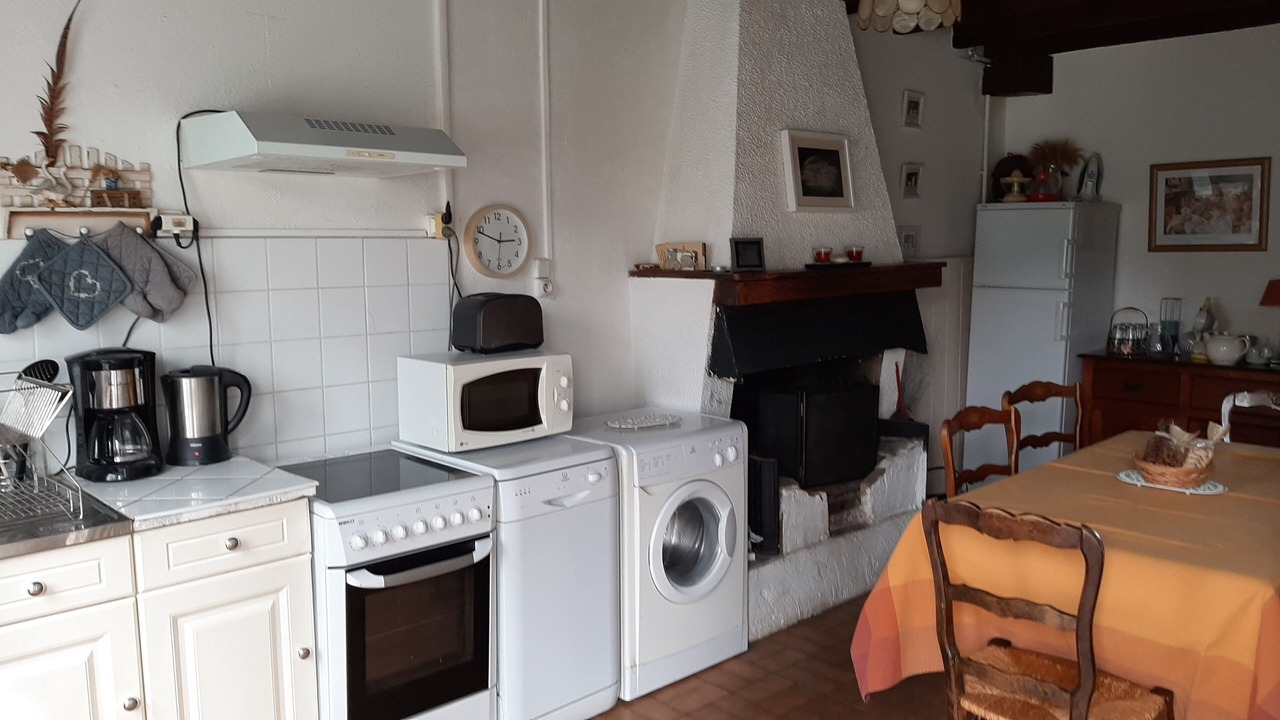Photo of Kitchen in Mazeres