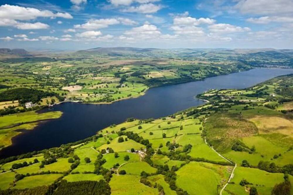 Photo of Others in Cwmtirmynach