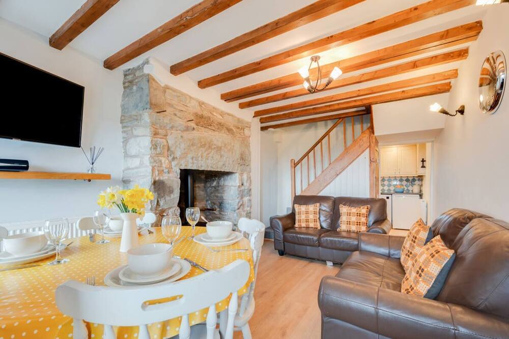 Photo of Livingroom in Cwmtirmynach