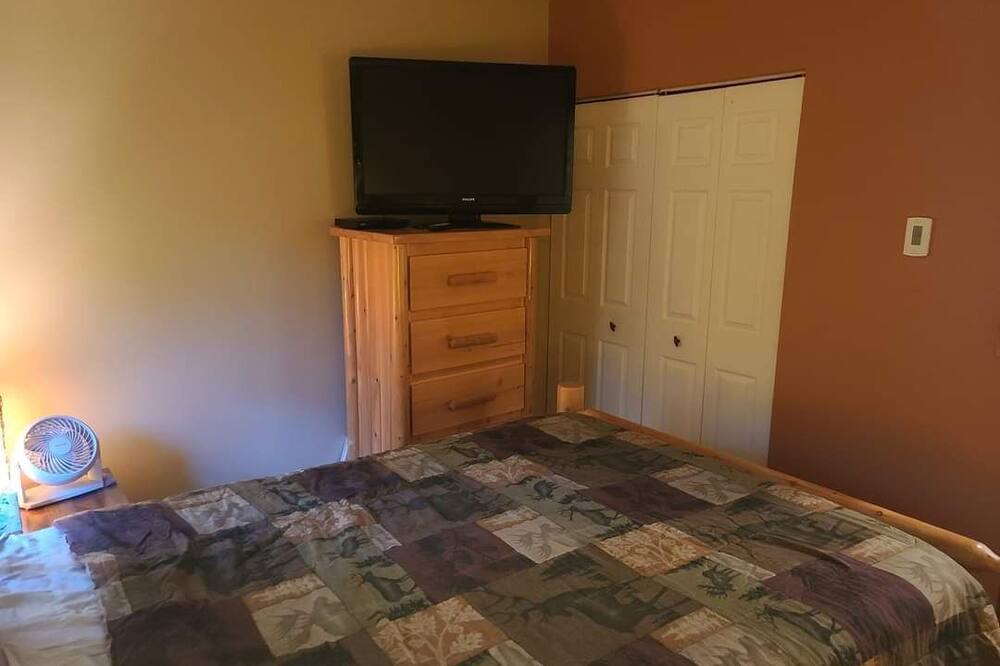 Photo of Bedroom in Lyndon Station