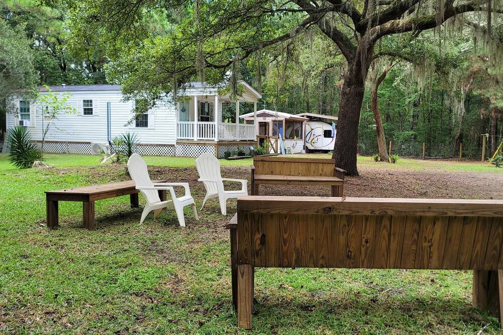 Photo of Others in Edisto Island