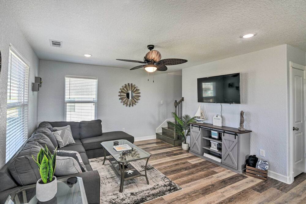 Photo of Bedroom in Surfside Beach