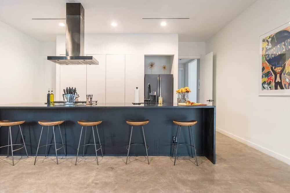 Photo of Kitchen in Knox - Henderson