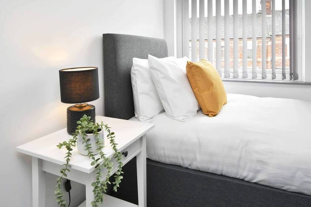 Photo of Others in Newcastle-Under-Lyme