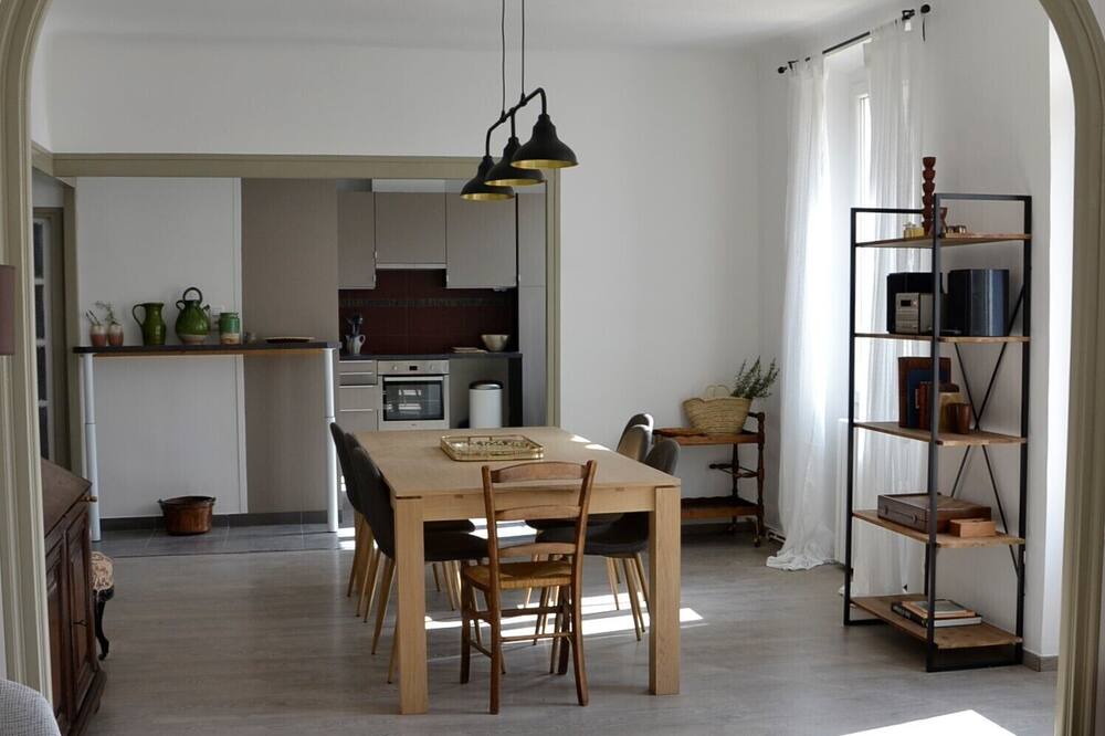 Photo of Livingroom in Saint-Maximin-la-Sainte-Baume