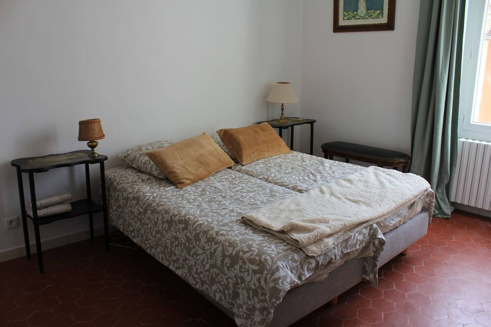 Photo of Others in Saint-Maximin-la-Sainte-Baume