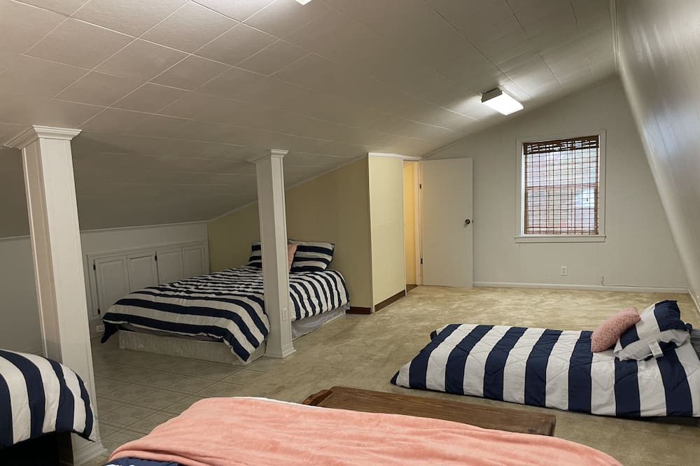 Photo of Bedroom in Downsville