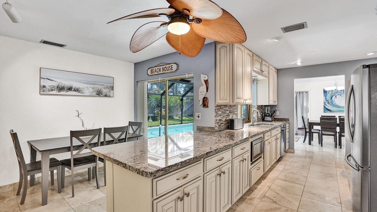 Photo of Kitchen in Central Corals