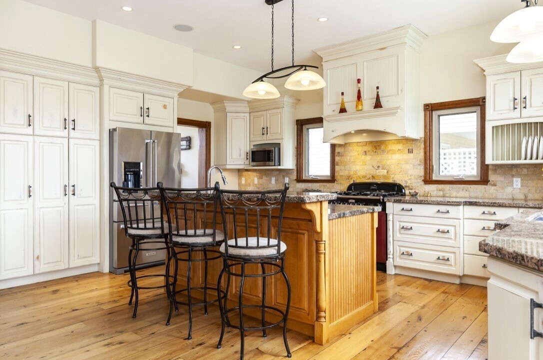 Photo of Kitchen in Craigleith