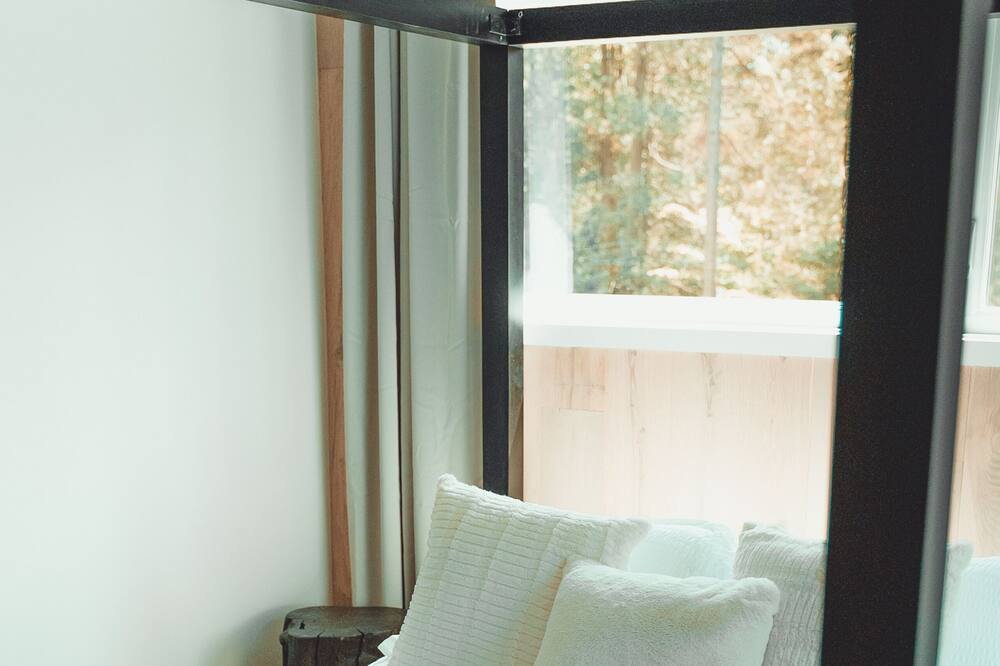 Photo of Bedroom in Morin Heights