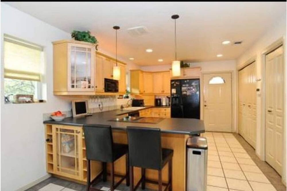 Photo of Kitchen in Parker Lane
