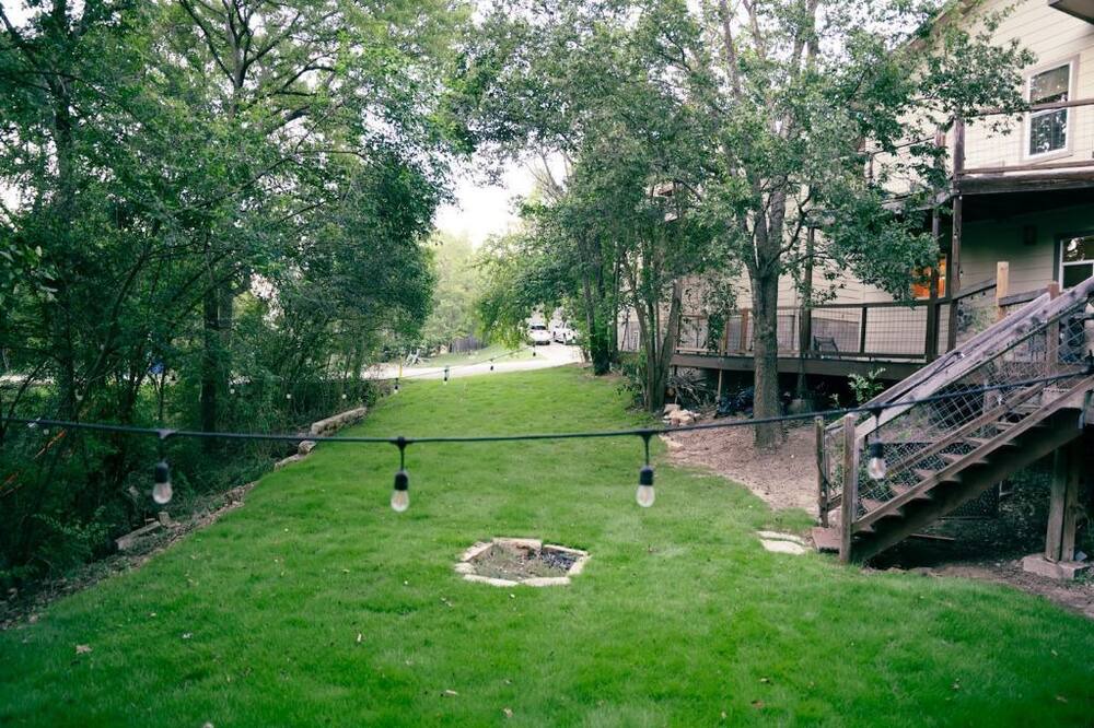 Photo of Outdoor in Parker Lane