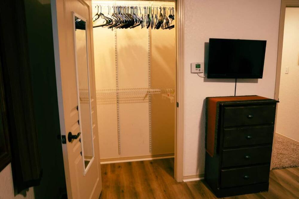 Photo of Bedroom in Parker Lane