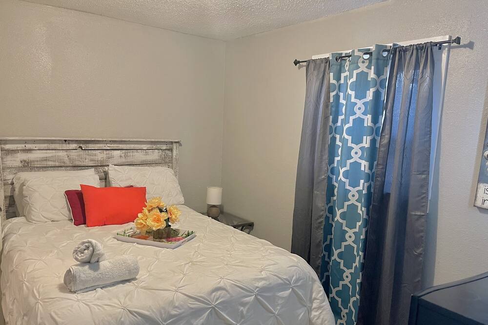 Photo of Bedroom in Central Oklahoma City