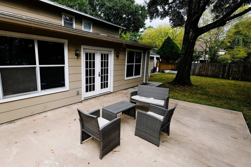 Photo of Patio Balcony in FM 1960