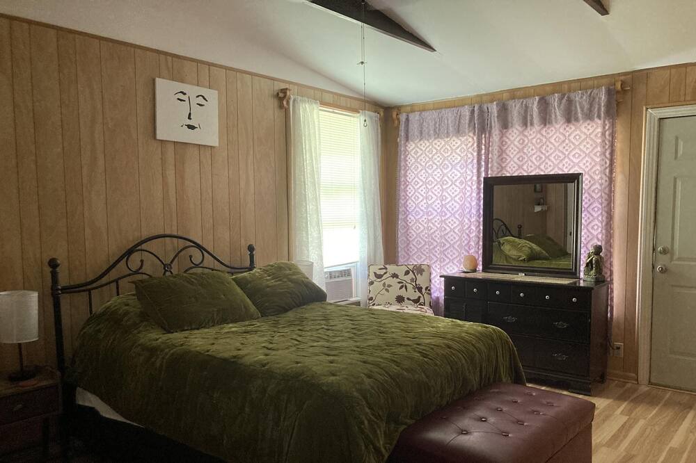 Photo of Bedroom in Aransas Pass