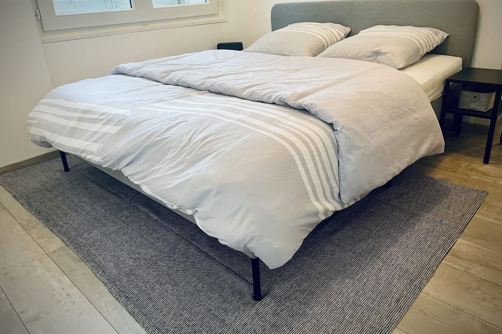 Photo of Bedroom in Couches