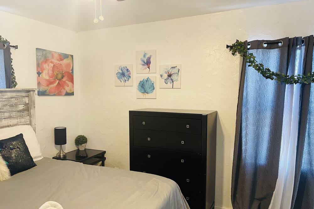 Photo of Bedroom in Central Oklahoma City