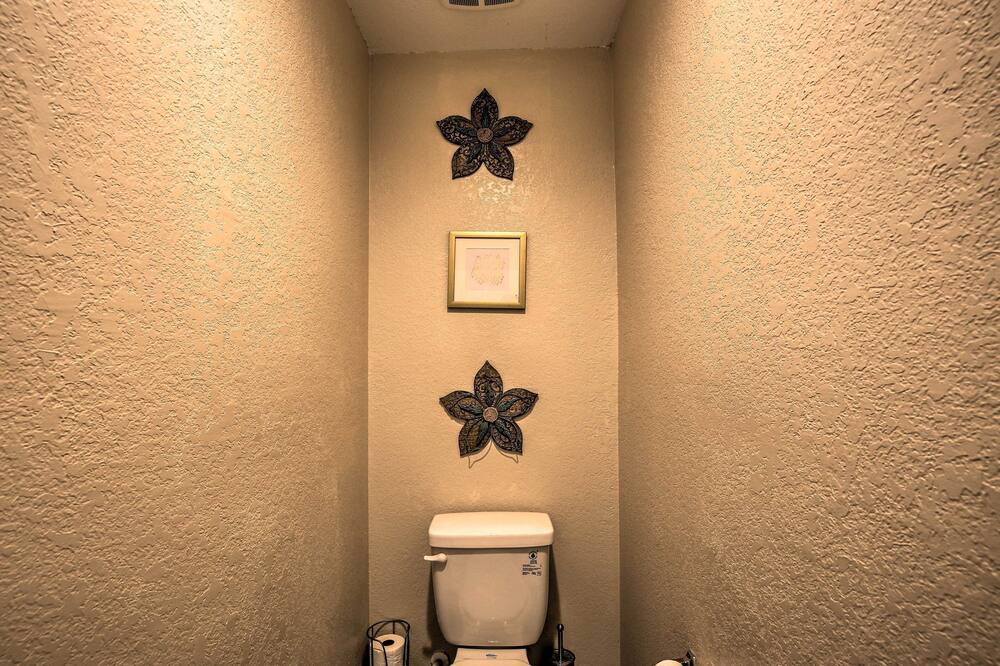 Photo of Bathroom in Heritage