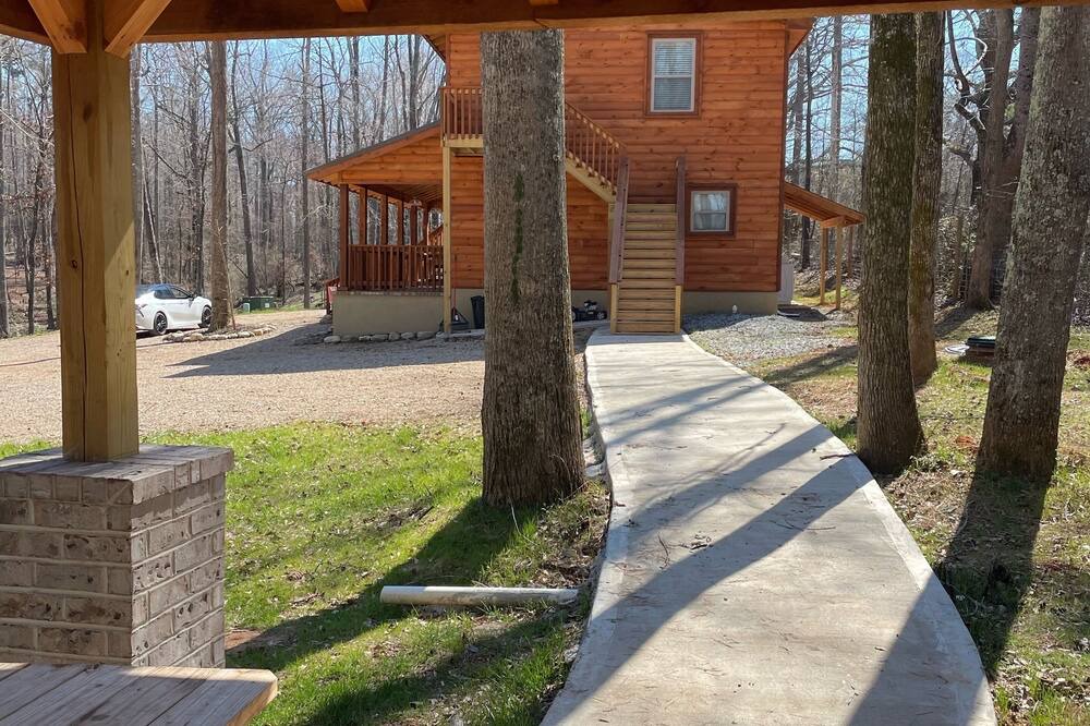 Photo of Outdoor in Converse