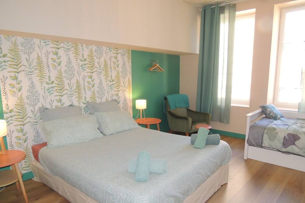 Photo of Bedroom in Mortagne-au-Perche