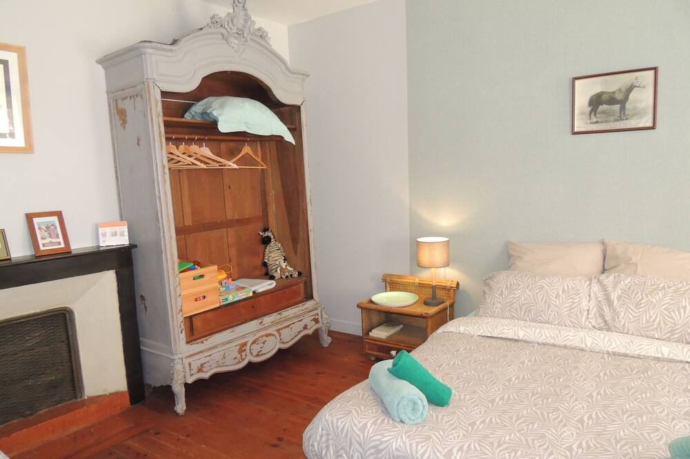 Photo of Bedroom in Mortagne-au-Perche