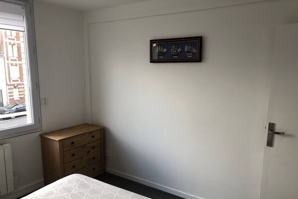 Photo of Bedroom in Saint-Martin-du-Littoral