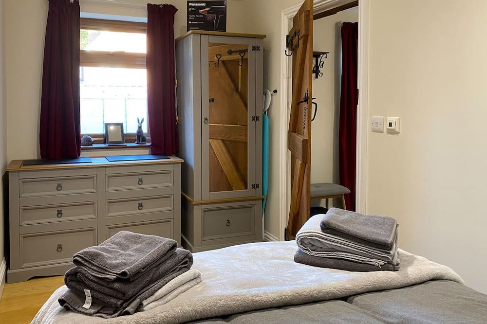 Photo of Bedroom in Dial Post