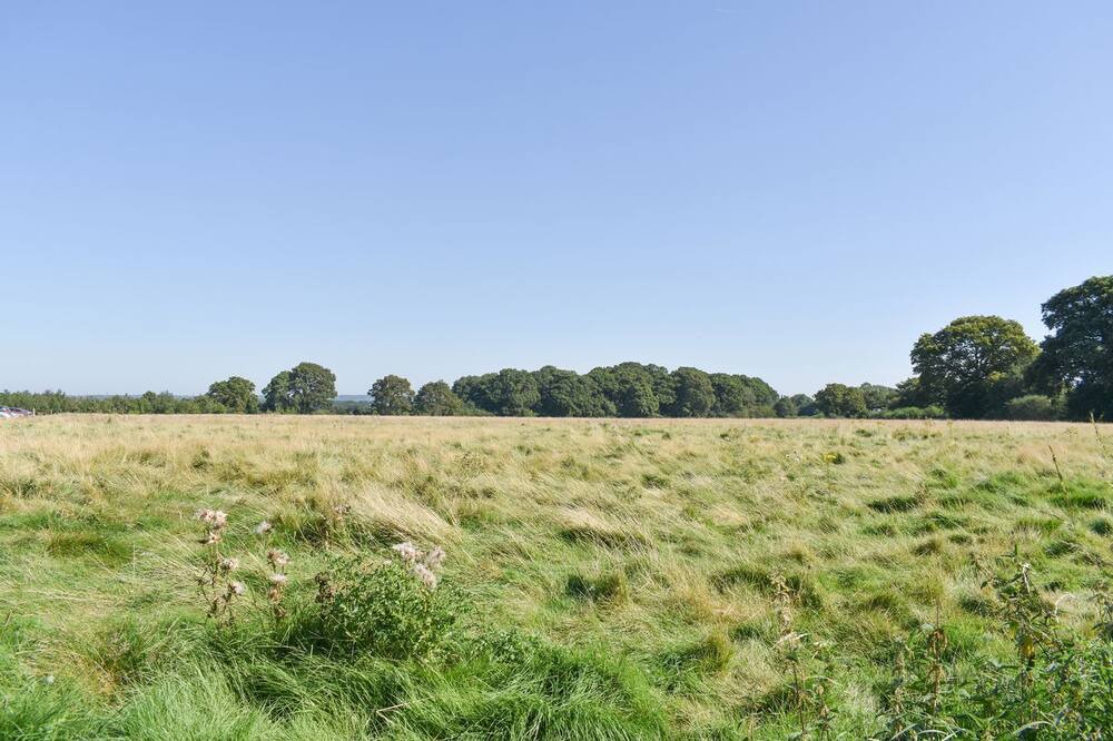 Photo of Outdoor in Dial Post