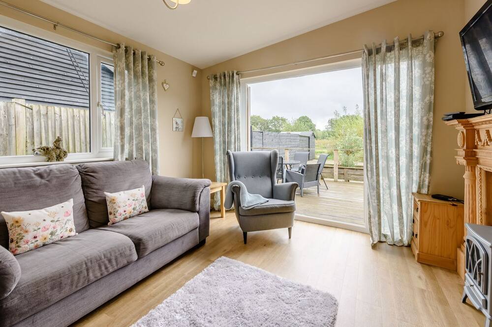 Photo of Livingroom in Abbess Roding