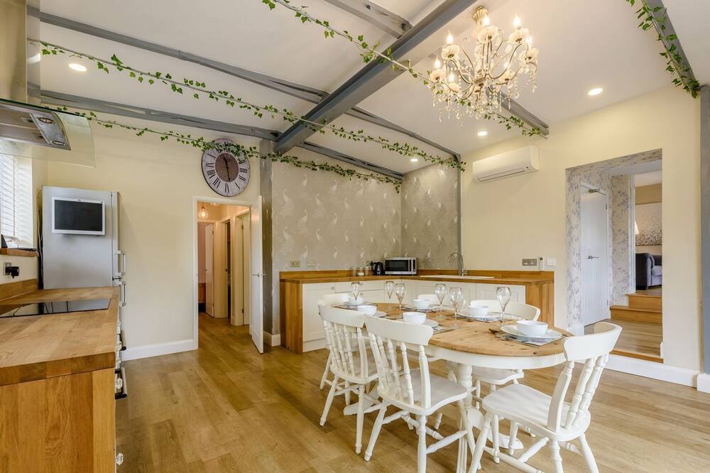 Photo of Kitchen in Abbess Roding