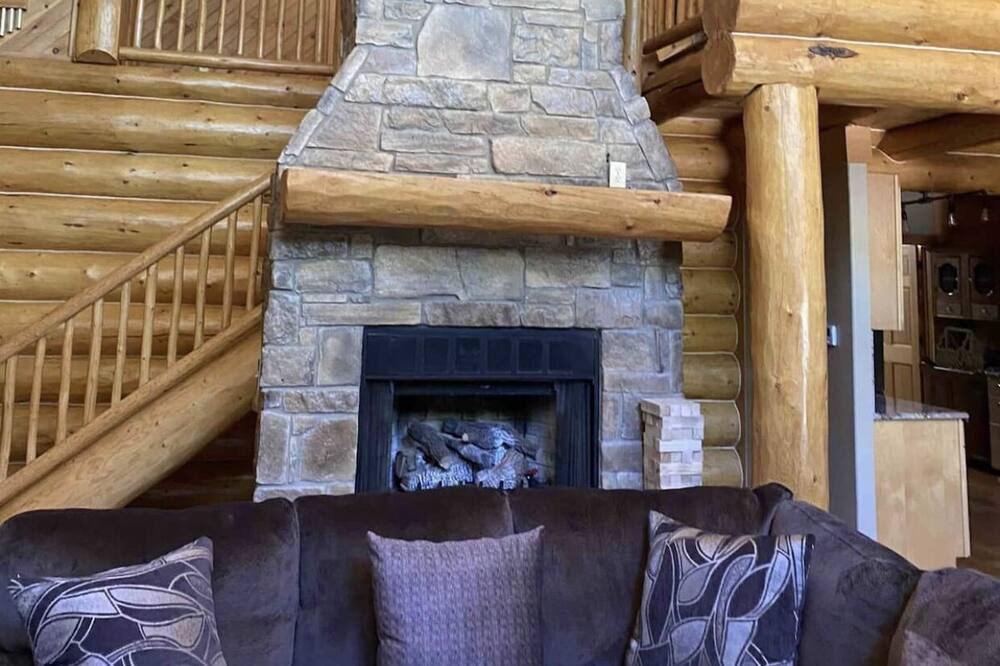 Photo of Livingroom in West Fork