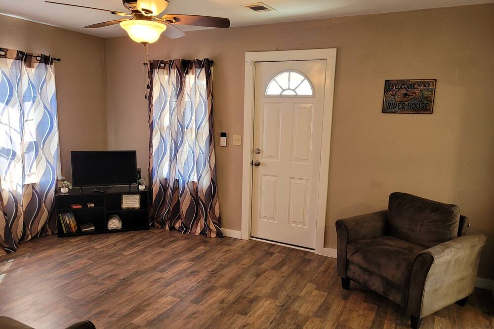 Photo of Livingroom in Glenwood