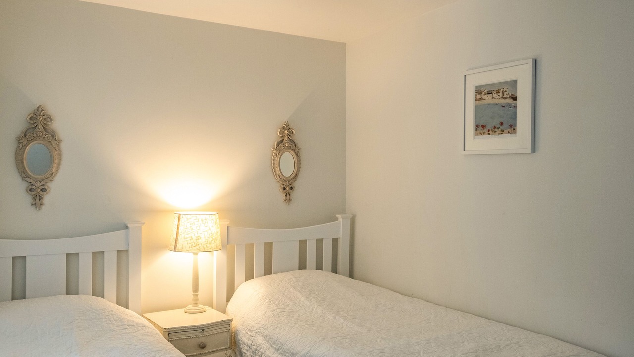 Photo of Others in Rock