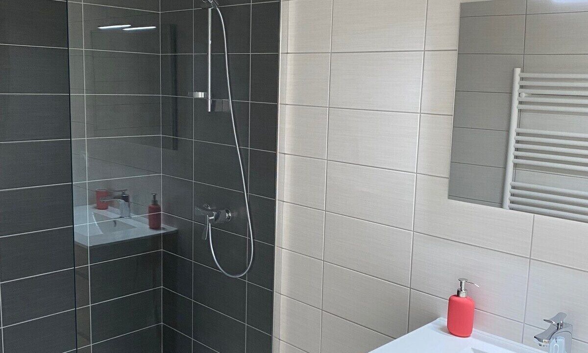 Photo of Others in Fuisse